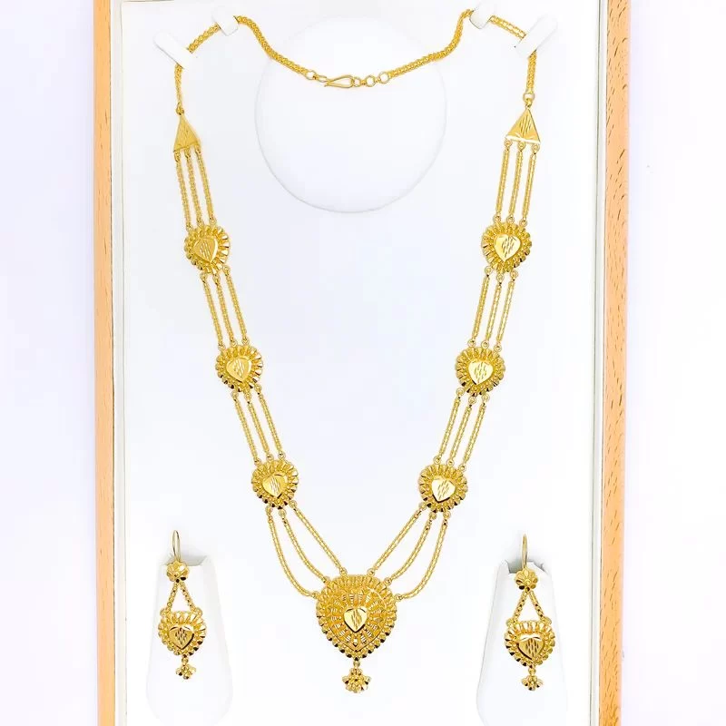 Heart addorned full set