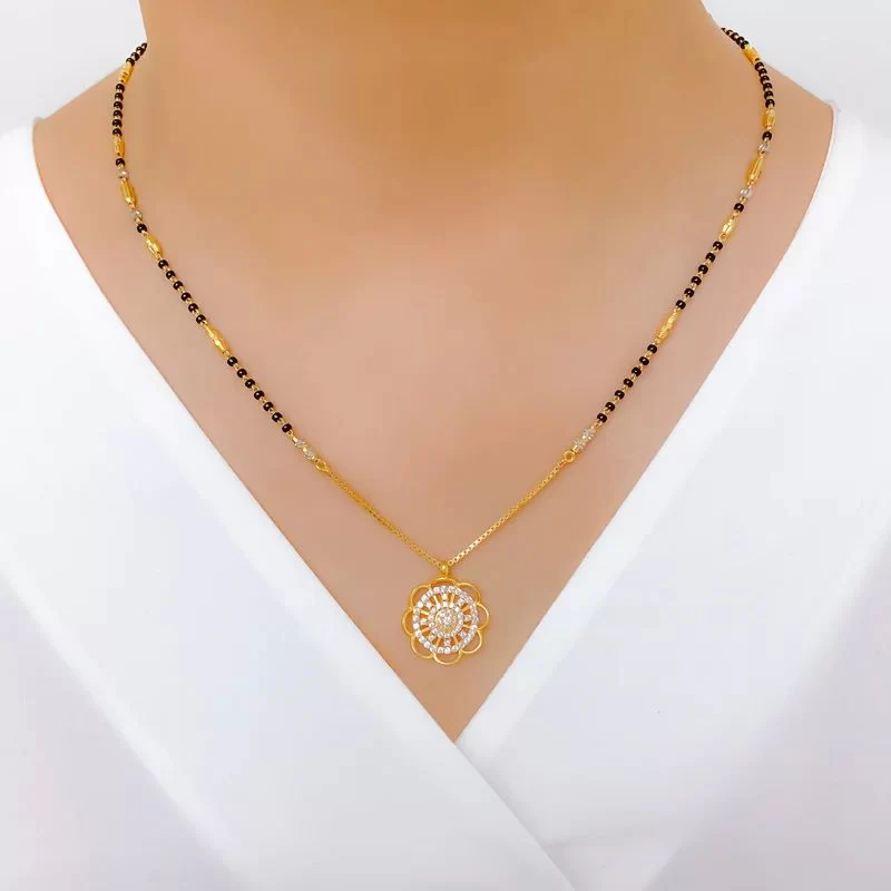 Blooming flower mangalsutra