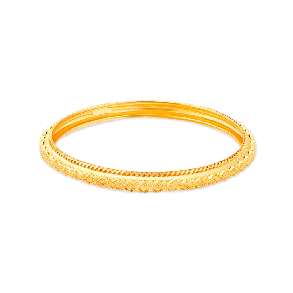 Charming Gold Bangle