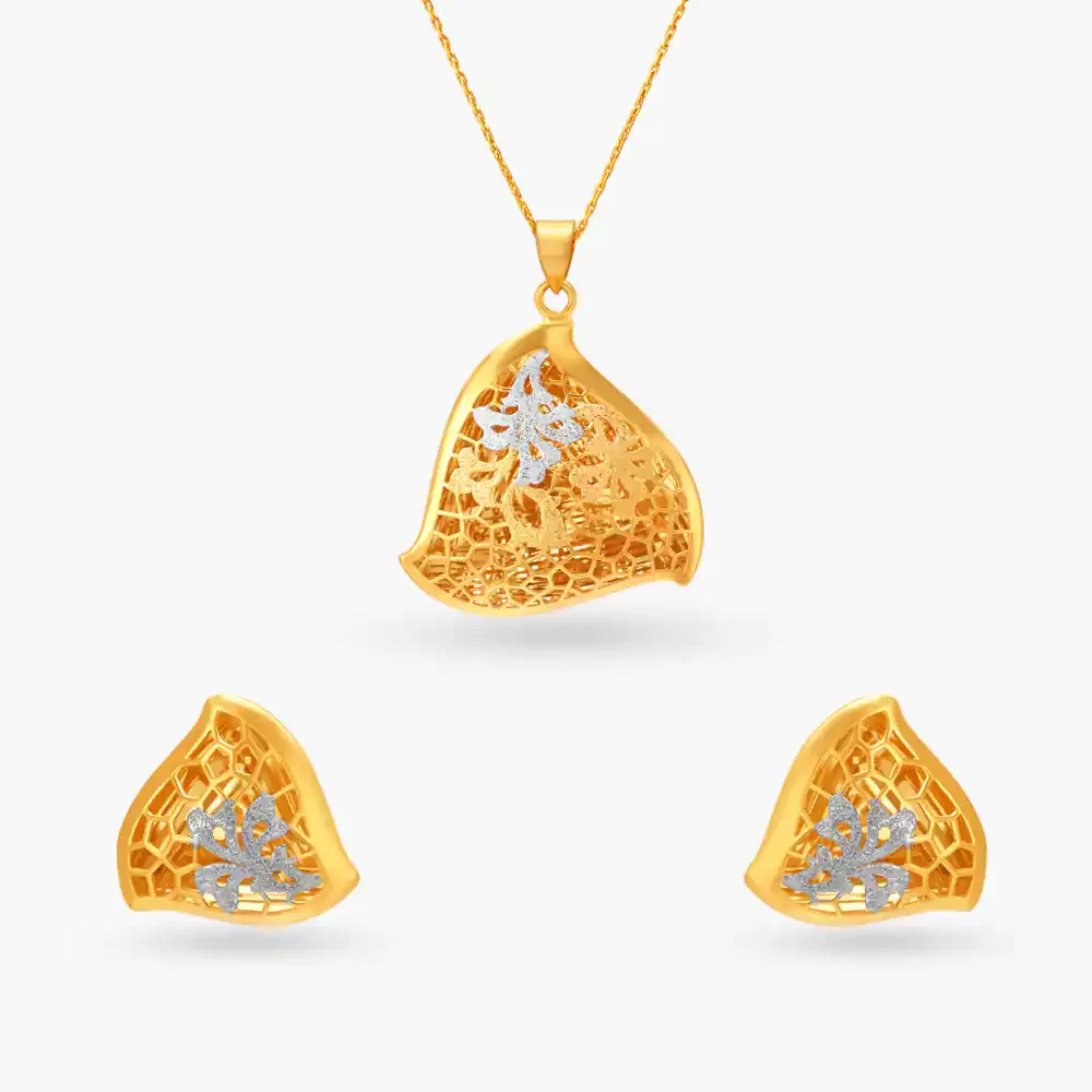 Chic Mesh Pendant And Earrings Set