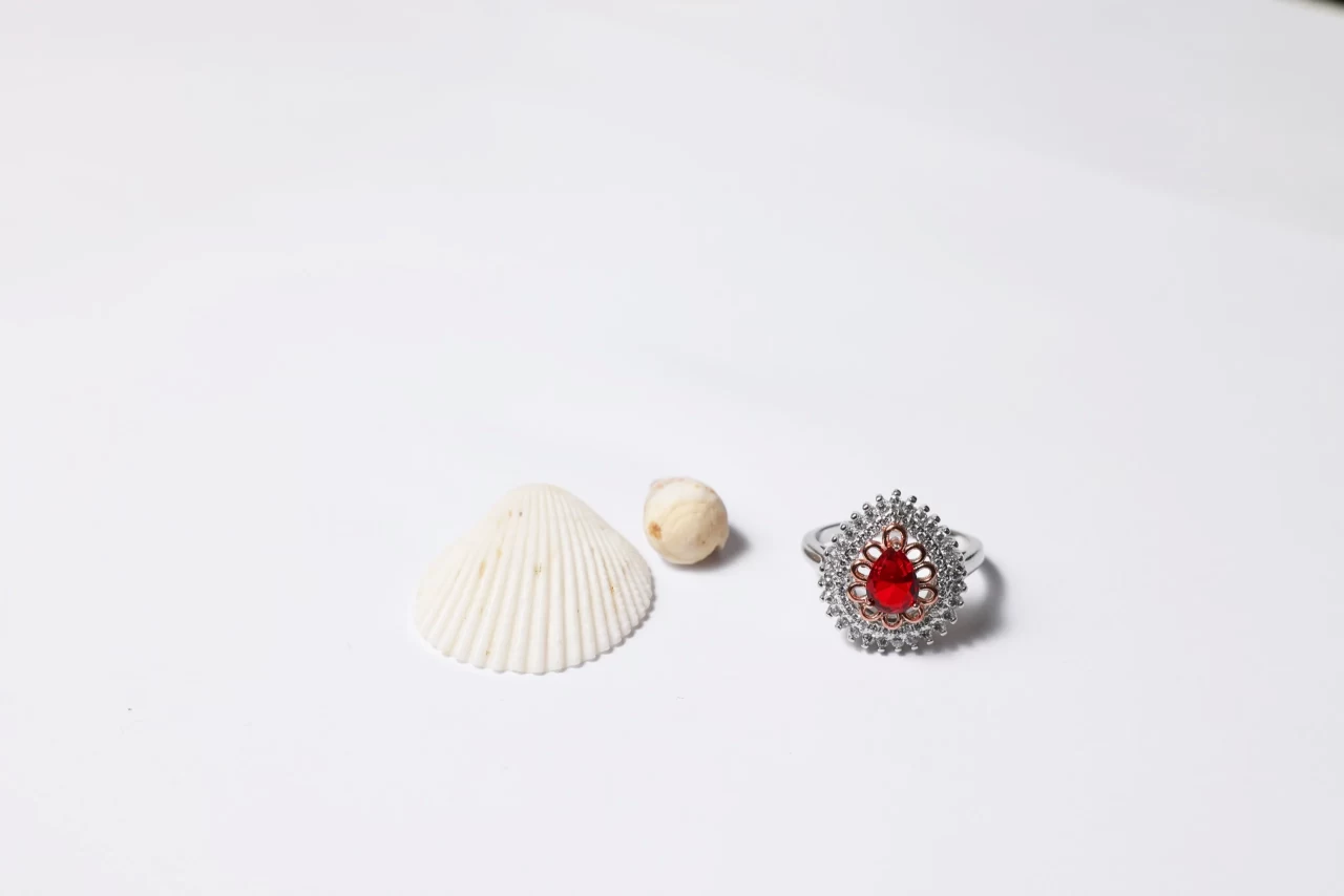 Royal Red stone ring in silver for her