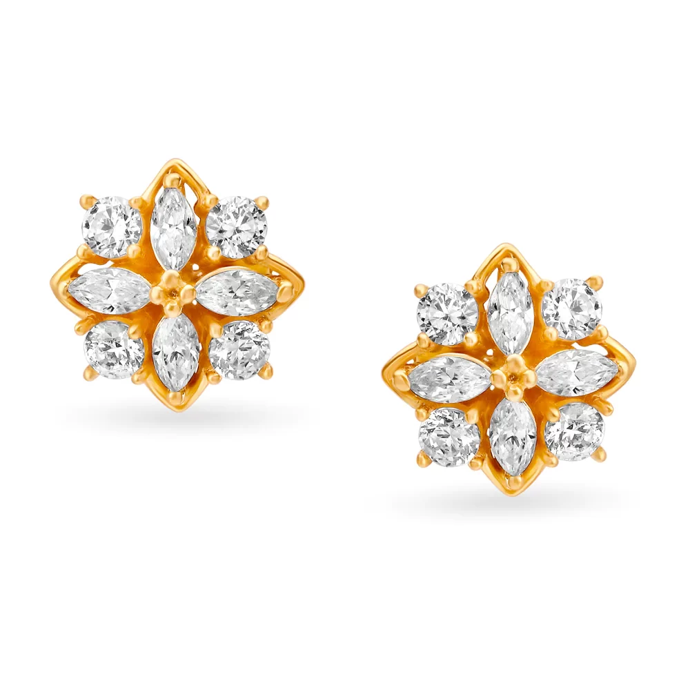 Enamouring Gold Stud