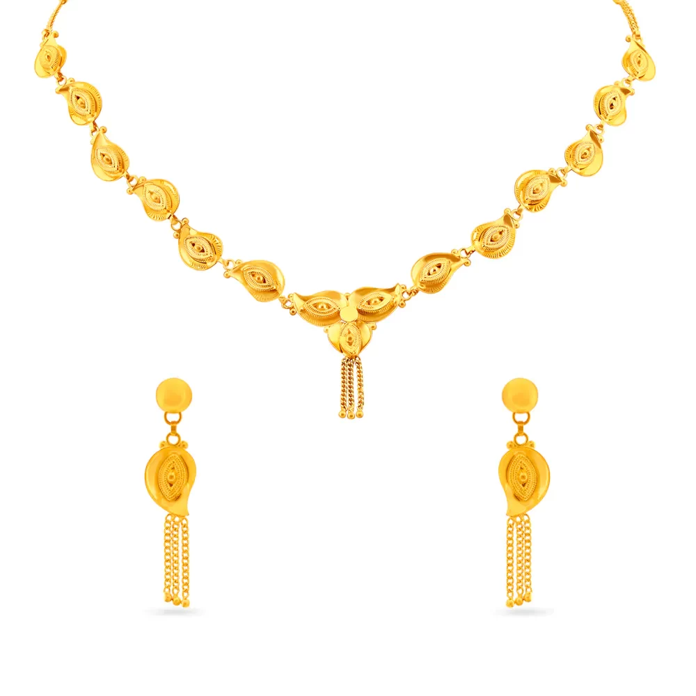 Ravishing Mango Design Necklace Set