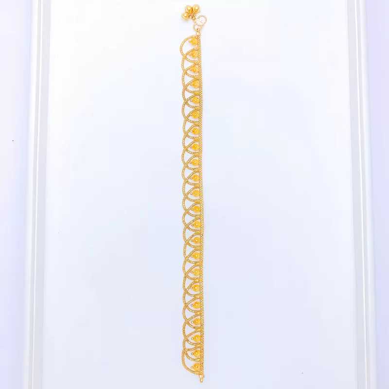 Luxurious 22K Gold Anklet with an Elegant Floral Draping Detail