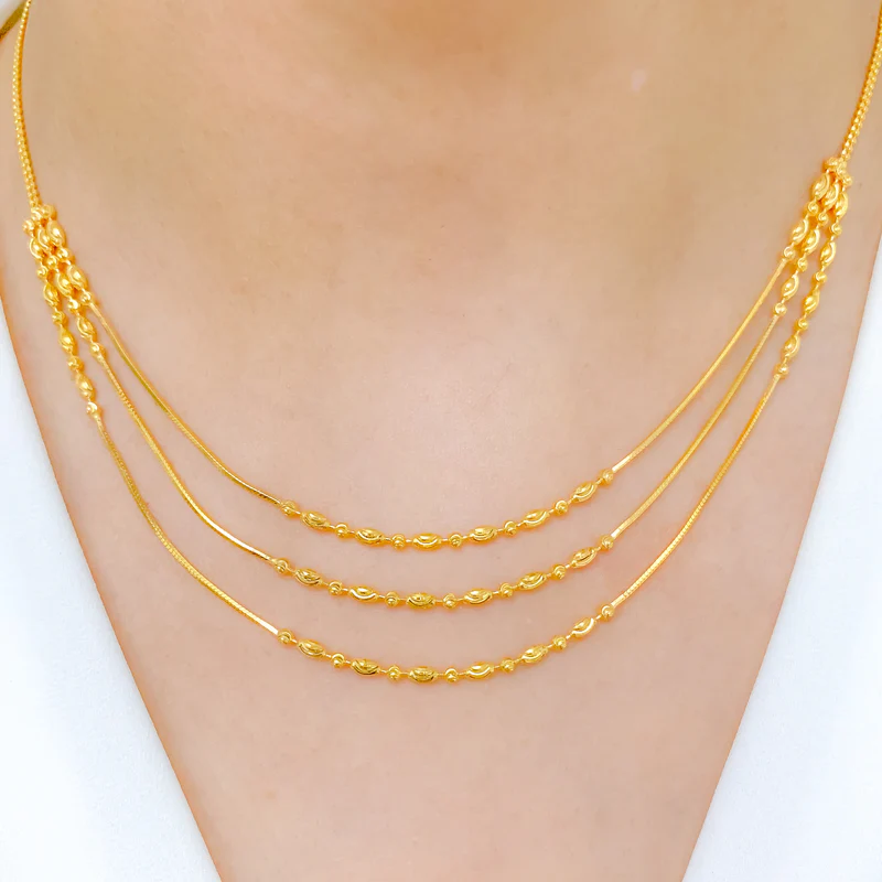 Fashionable Triple-Strand Necklace Set