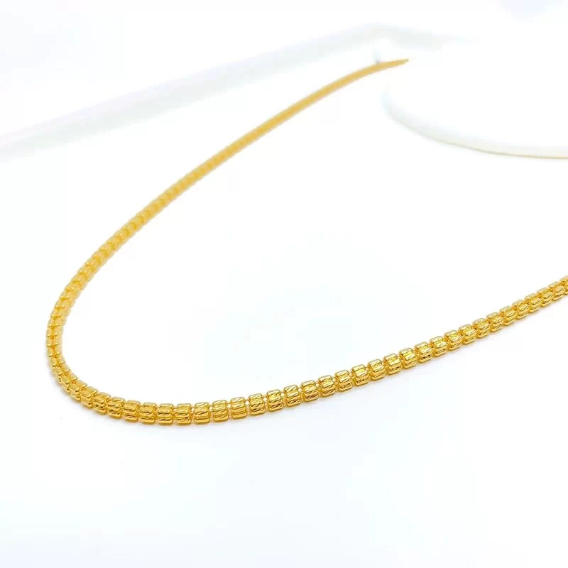 Classy Square chain